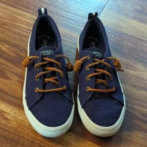 Sperry's Women's Crest Vibe Sneaker Dark Blue Size 8